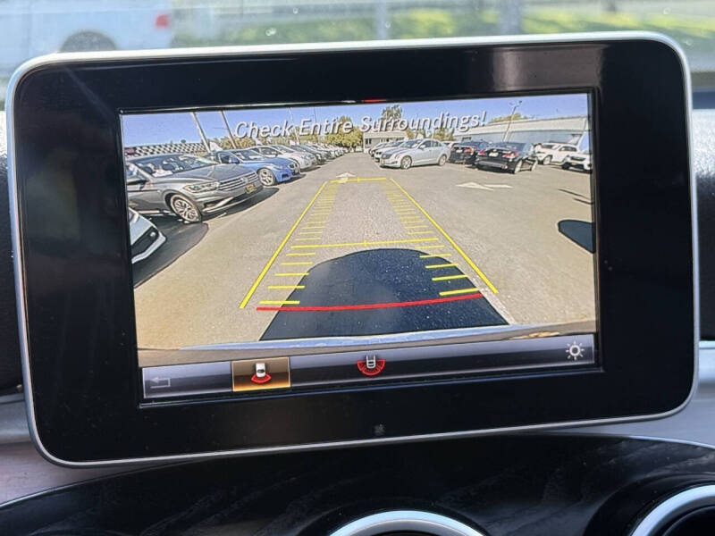 2019 Mercedes-Benz GLC GLC 300