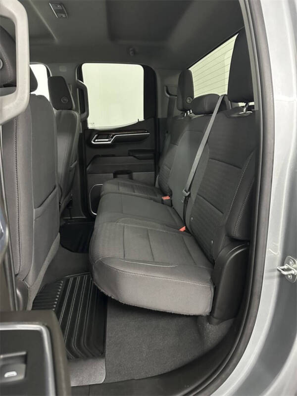 2023 GMC Sierra 1500 SLE