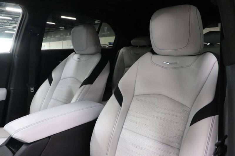 2024 Cadillac XT4 Sport