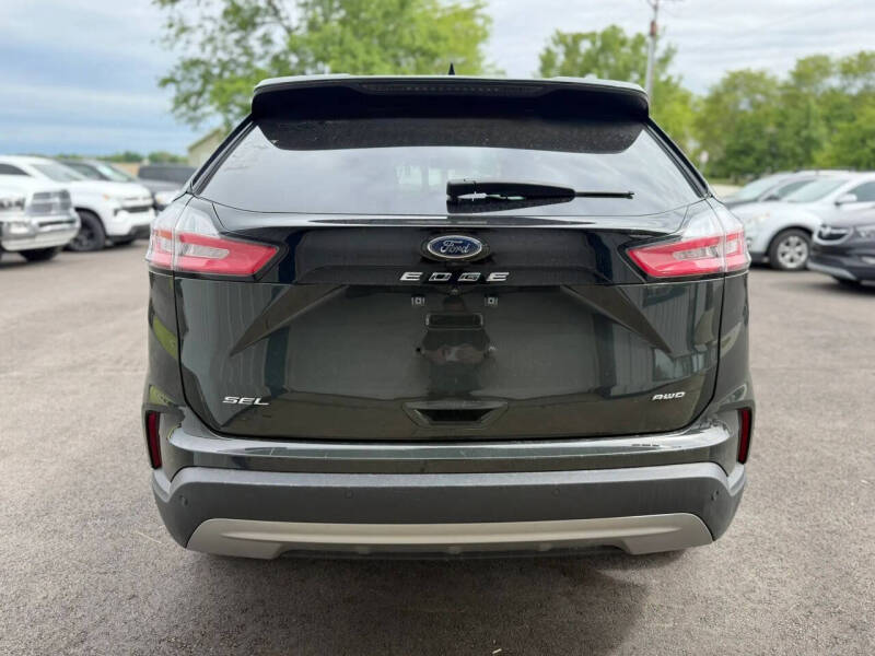2022 Ford Edge