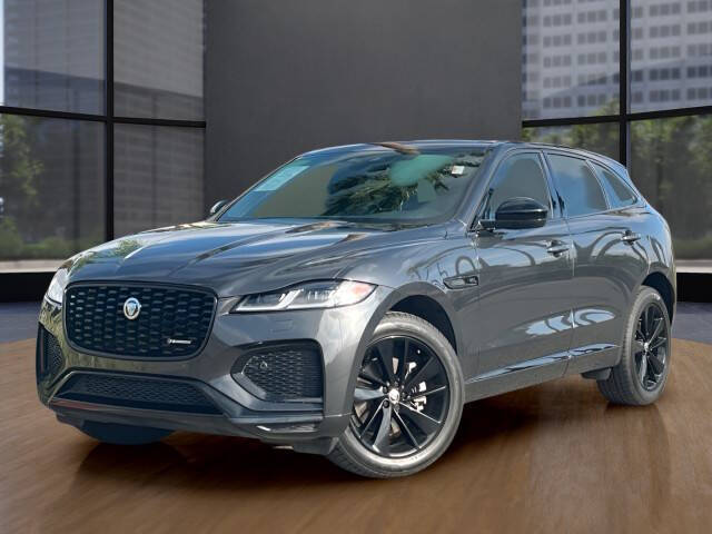 2025 Jaguar F-PACE P250 R-Dynamic S
