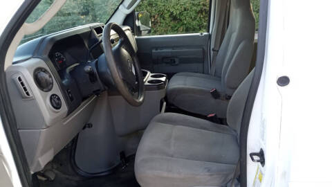 2013 Ford E-Series E-250