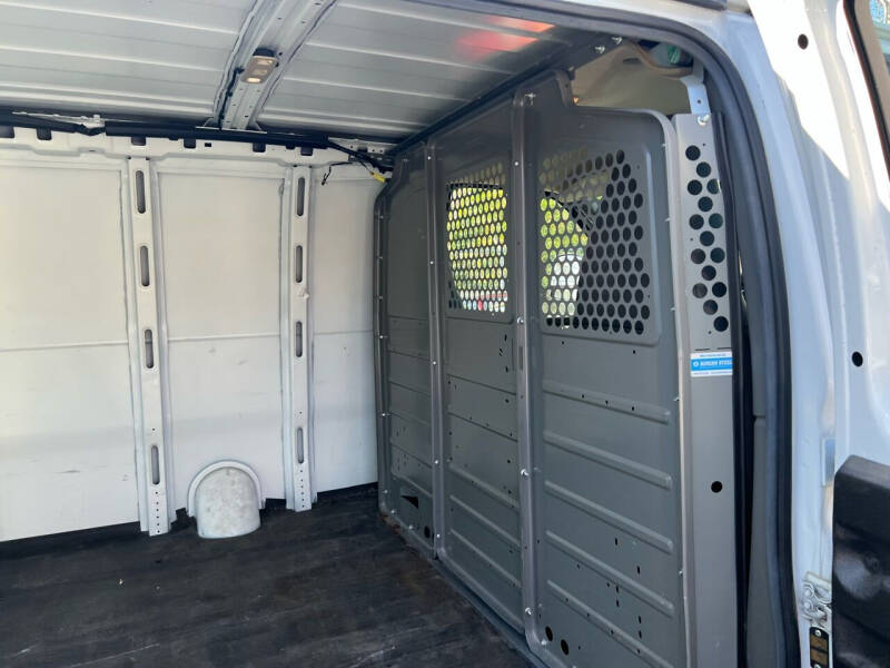 2019 GMC Savana 2500