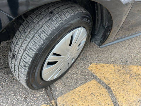 2024 Mitsubishi Mirage G4 ES