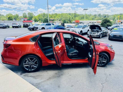 2021 Kia Forte GT Line