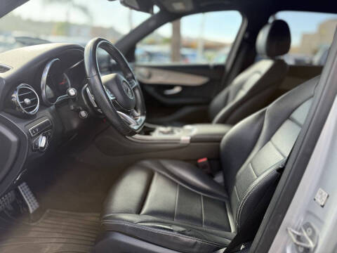 2019 Mercedes-Benz GLC GLC 300