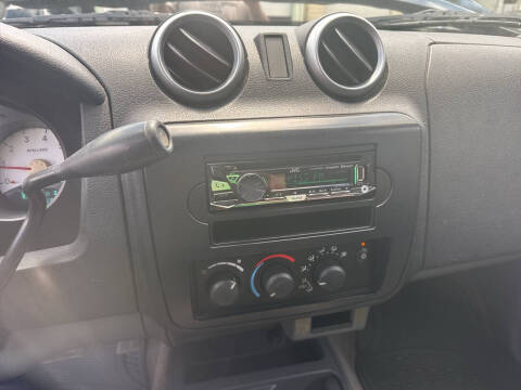 2007 Mitsubishi Raider LS