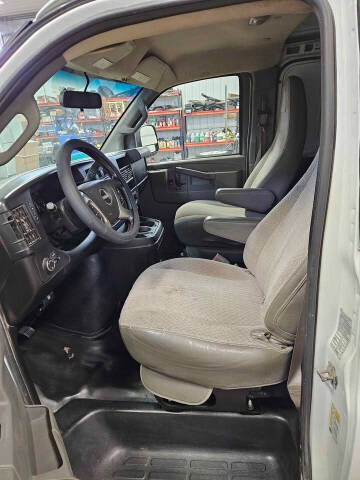 2018 GMC Savana 2500