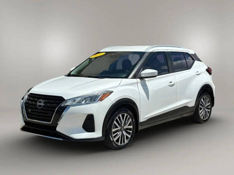 2022 Nissan Kicks SV