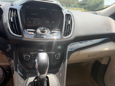 2015 Ford Escape Titanium