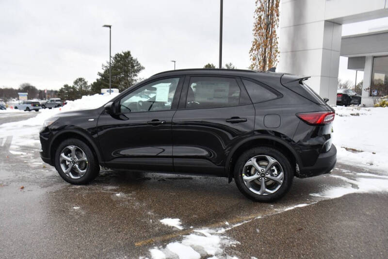 2026 Ford Escape ST-Line Select