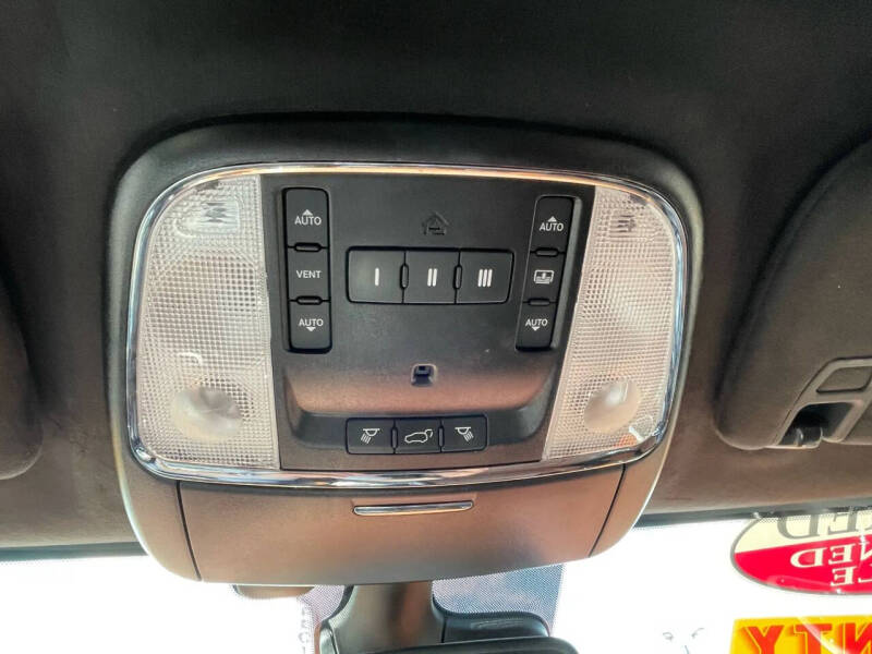 2020 Jeep Grand Cherokee Summit