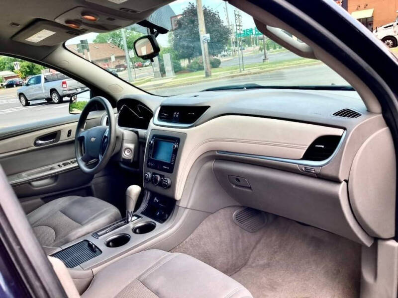 2015 Chevrolet Traverse LS