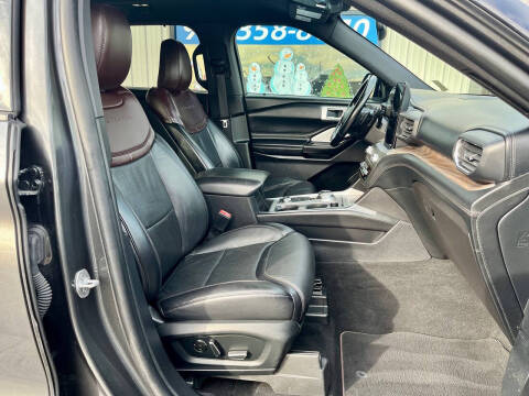 2020 Ford Explorer Platinum