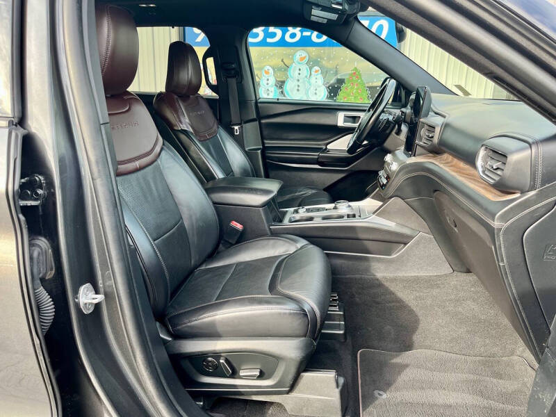 2020 Ford Explorer Platinum