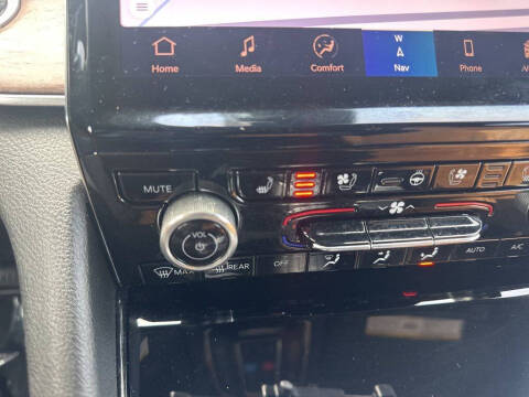 2022 Jeep Grand Cherokee Summit