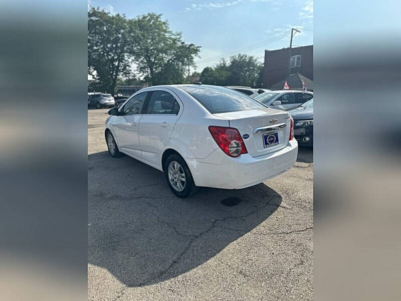 2015 Chevrolet Sonic LT Auto