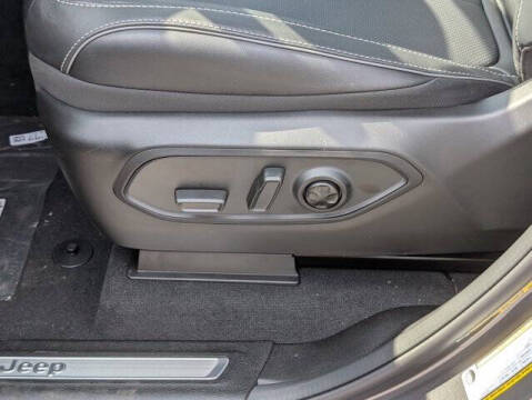 2025 Jeep Grand Cherokee Overland