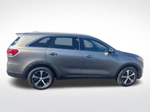 2016 Kia Sorento EX