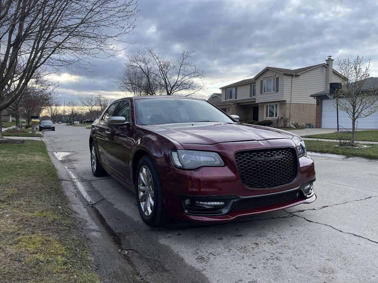 2016 Chrysler 300 for sale at ZAKS AUTO INC in Detroit, MI