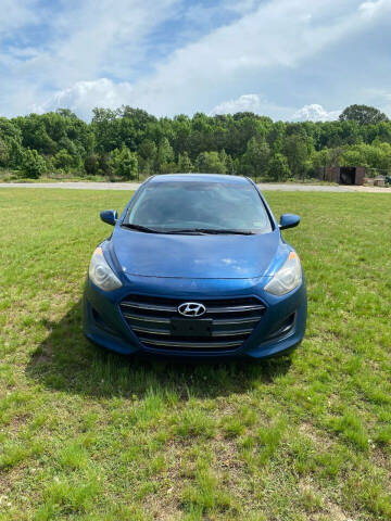 2016 Hyundai Elantra GT for sale at NORTH END MOTORS in Newport News VA