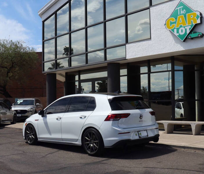 2023 Volkswagen Golf GTI S