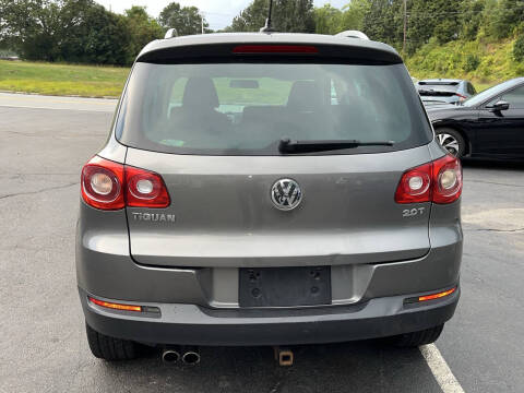 2009 Volkswagen Tiguan SE