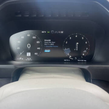 2019 Volvo XC90 T6 Momentum