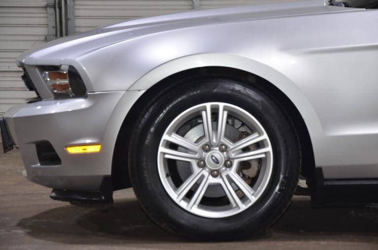 2012 Ford Mustang V6