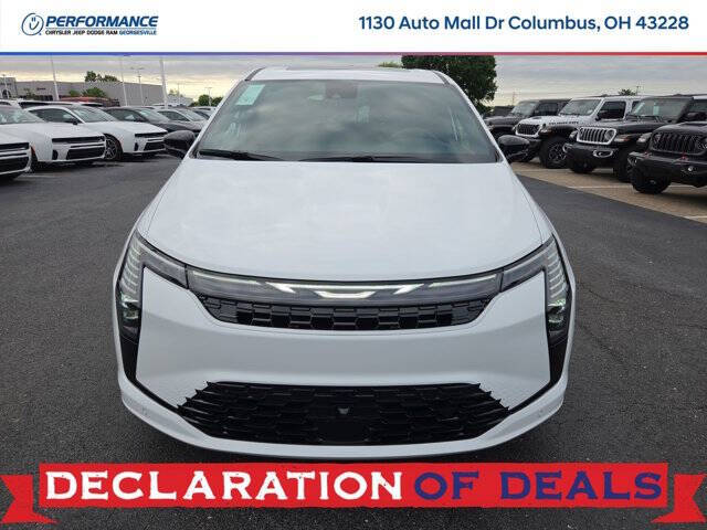 2027 Chrysler Pacifica Select