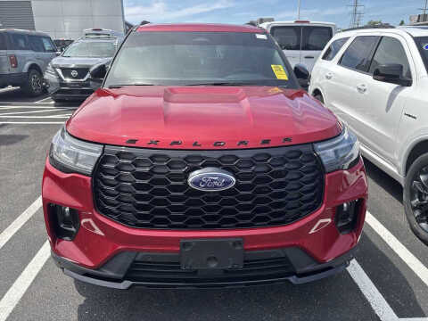 2025 Ford Explorer ST-Line