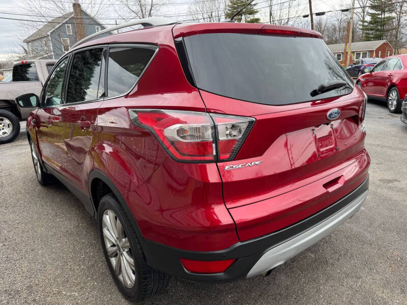 2017 Ford Escape Titanium photo 11