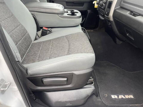 2019 RAM 1500 Classic SLT