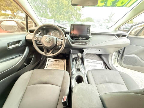 2020 Toyota Corolla LE