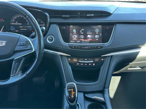 2018 Cadillac XT5 Luxury