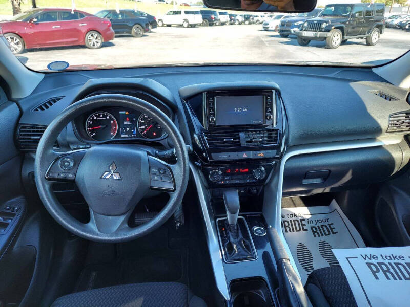 2022 Mitsubishi Eclipse Cross ES