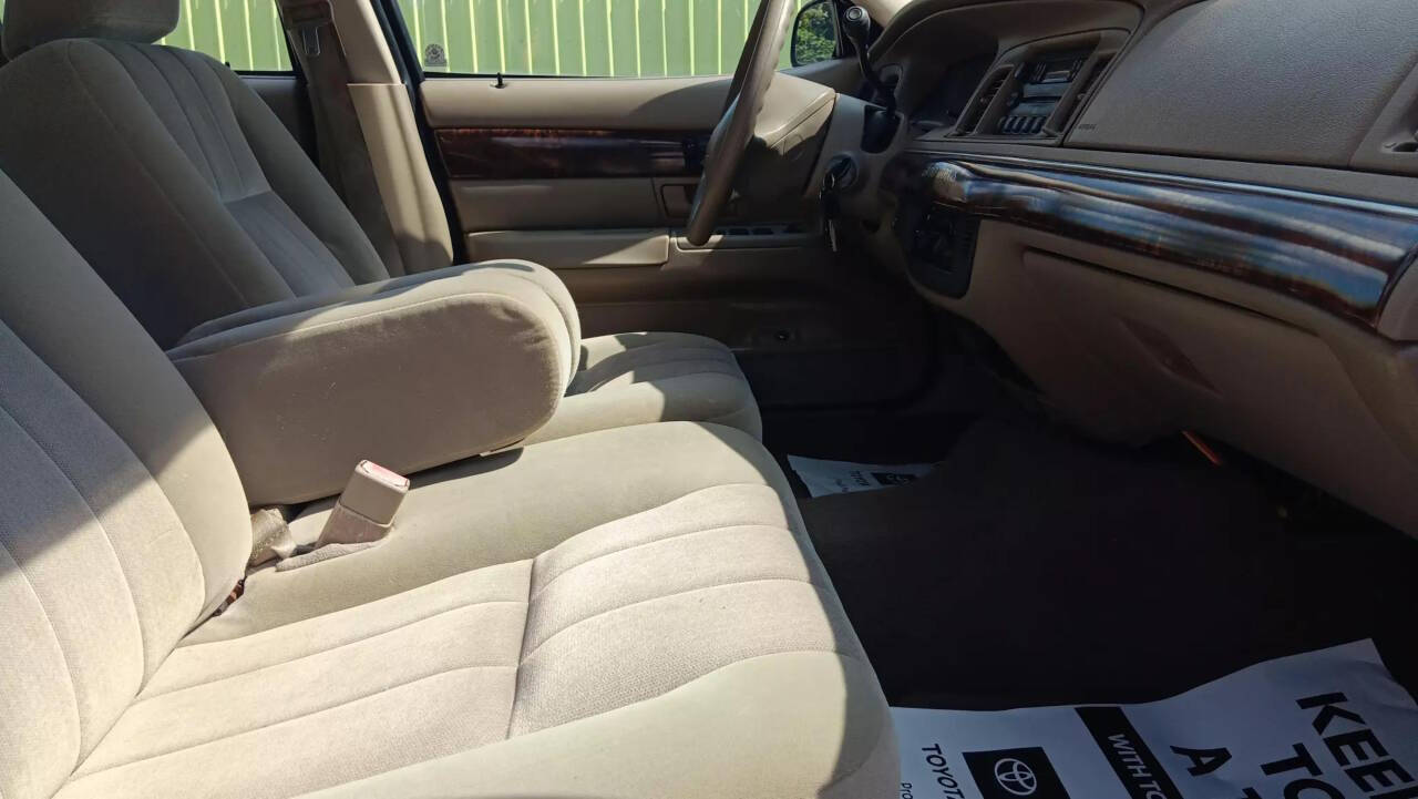 2004 Mercury Grand Marquis for sale at AUTOPLUG 360 in Stafford, TX