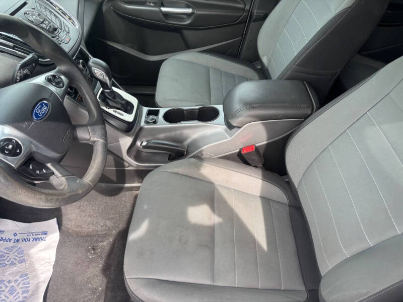 2016 Ford Escape SE