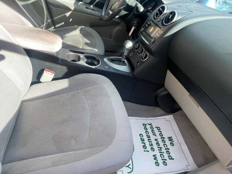 2015 Nissan Rogue Select S