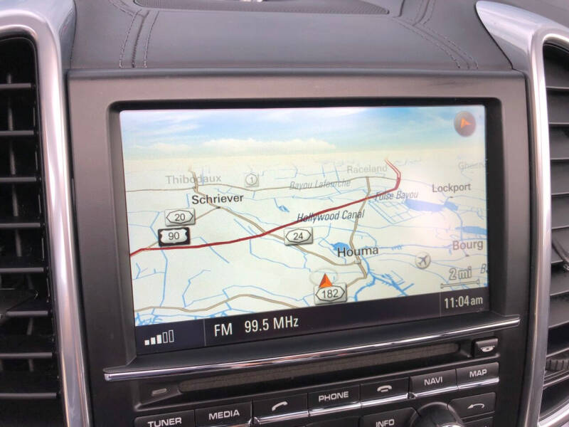 2013 Porsche Cayenne GTS