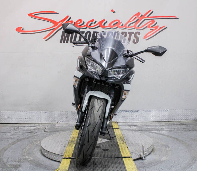 2022 Kawasaki Ninja 650 ABS