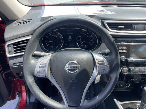 2015 Nissan Rogue S