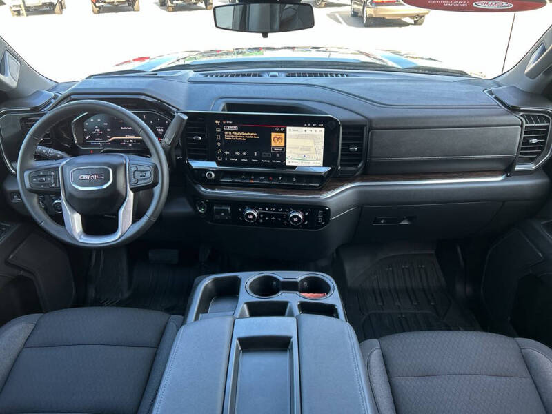 2024 GMC Sierra 1500