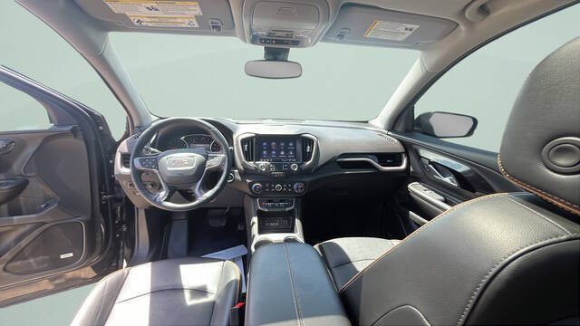 2024 GMC Terrain AT4