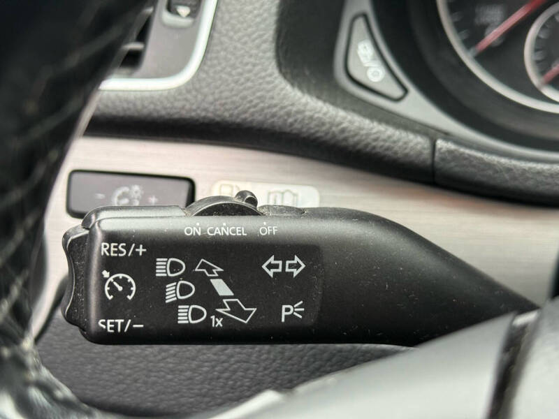 2014 Volkswagen Passat 2.0L TDI SE