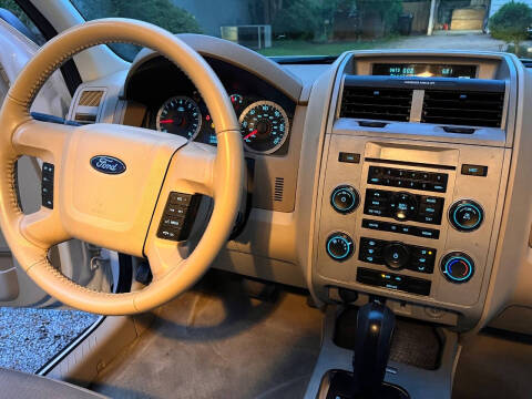 2011 Ford Escape XLT
