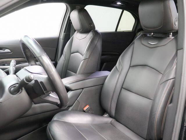 2022 Cadillac XT4 Sport