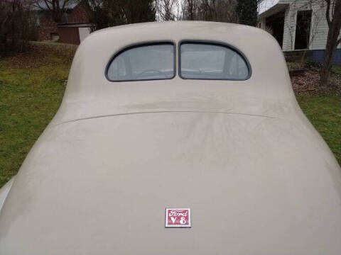 1940 Ford Deluxe