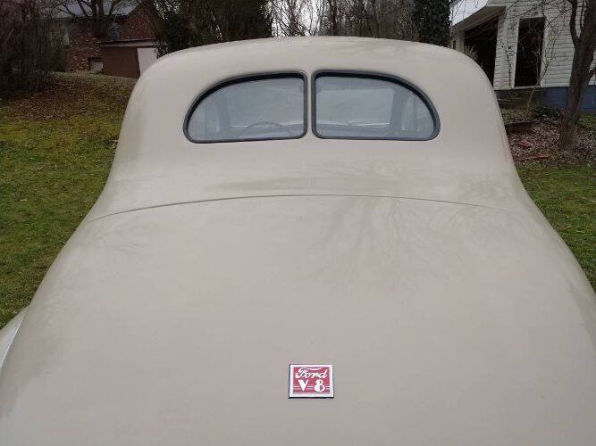 1940 Ford Deluxe