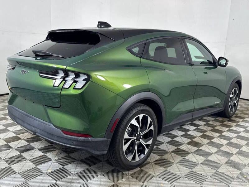 2025 Ford Mustang Mach-E Select